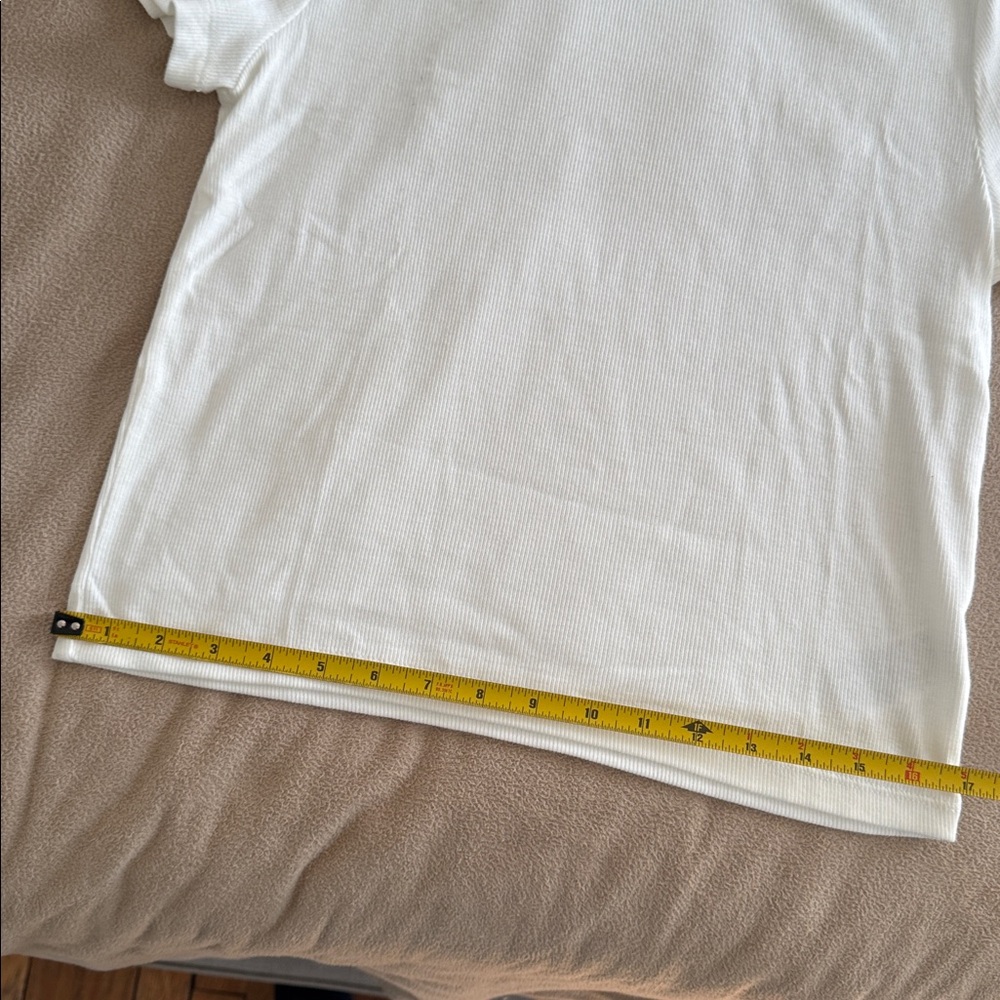 NWOT GAP Modern Rib Tee - Ribbed Stretch Top - Picture 5 of 5